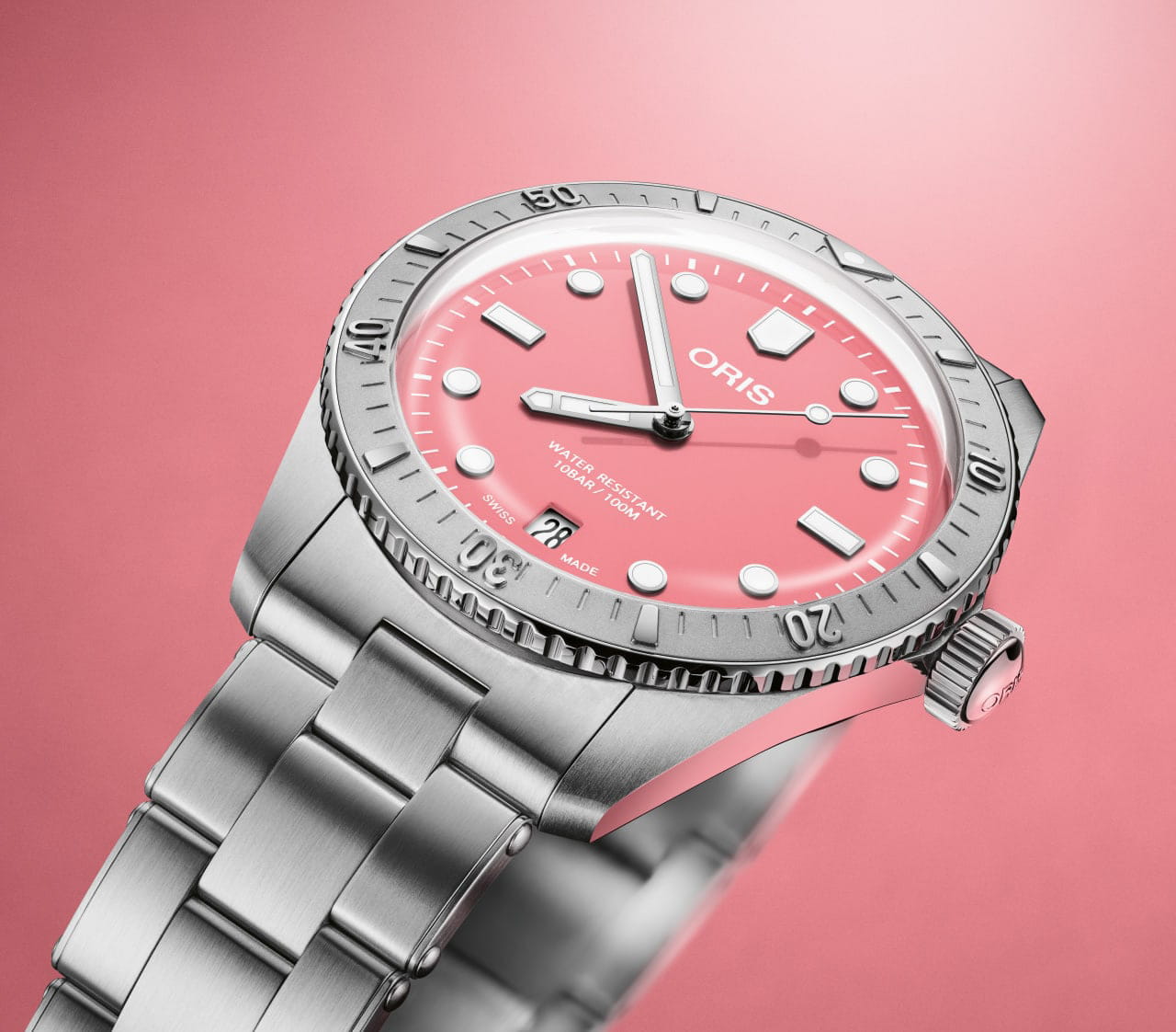 Oris Oris Divers Sixty‑Five 'Cotton Candy' 01 733 7771 4058-07 8 19 18, divers швейцария мужские часы на браслете нержавеющая сталь боковой вид